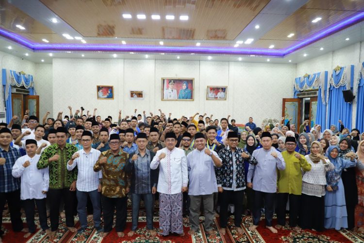 Bupati Tanjab Barat Gelar Halal Bihalal Bersama IKA PMII