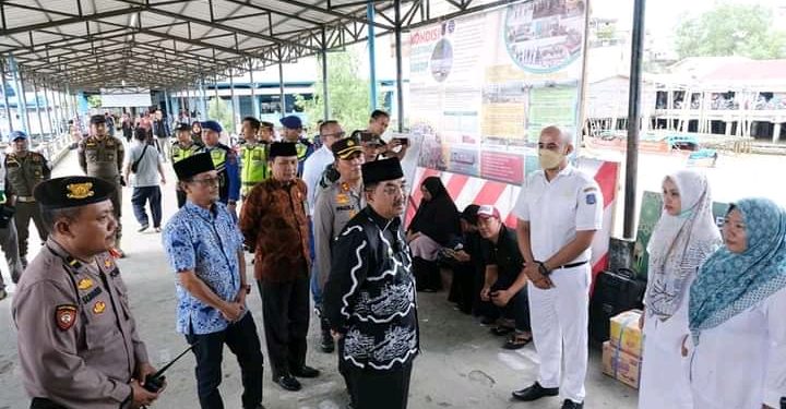 Bupati Tanjab Barat Tinjau Sejumlah Pos Pengamanan Lebaran