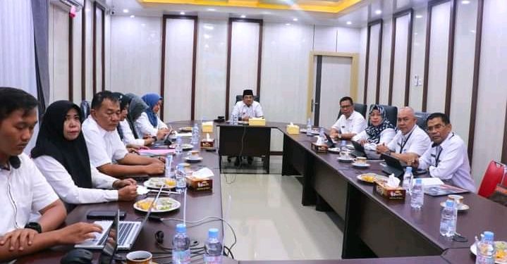 Bupati UAS Ikuti Webinar Penguatan APIP Melalui Pemenuhan Kebutuhan SDM